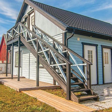 Cozy Apartment In Klintehamn With Wifi Экстерьер фото