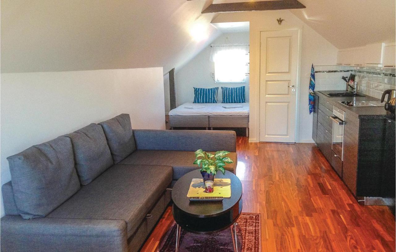 Cozy Apartment In Klintehamn With Wifi Экстерьер фото